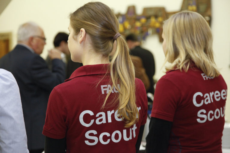 Traineeship als Alternative zum Direkteinstieg  – doch für wen eignet sich das?