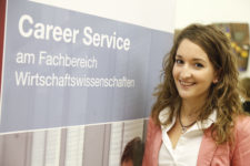 Bild Roll-Up Career Service