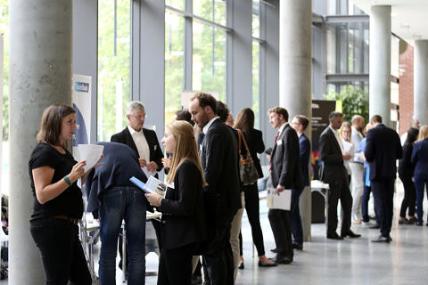 Zum Artikel "Das Patenschaftsprogramm startet im Sommersemester 2021 wieder in eine neue Runde"