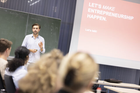 Friedrich-Alexander-Universität Erlangen-Nürnberg Fachbereich Wirtschafts- und Sozialwissenschaften Career Day Nuernberg, 18.06.2024 ©Giulia Iannicelli